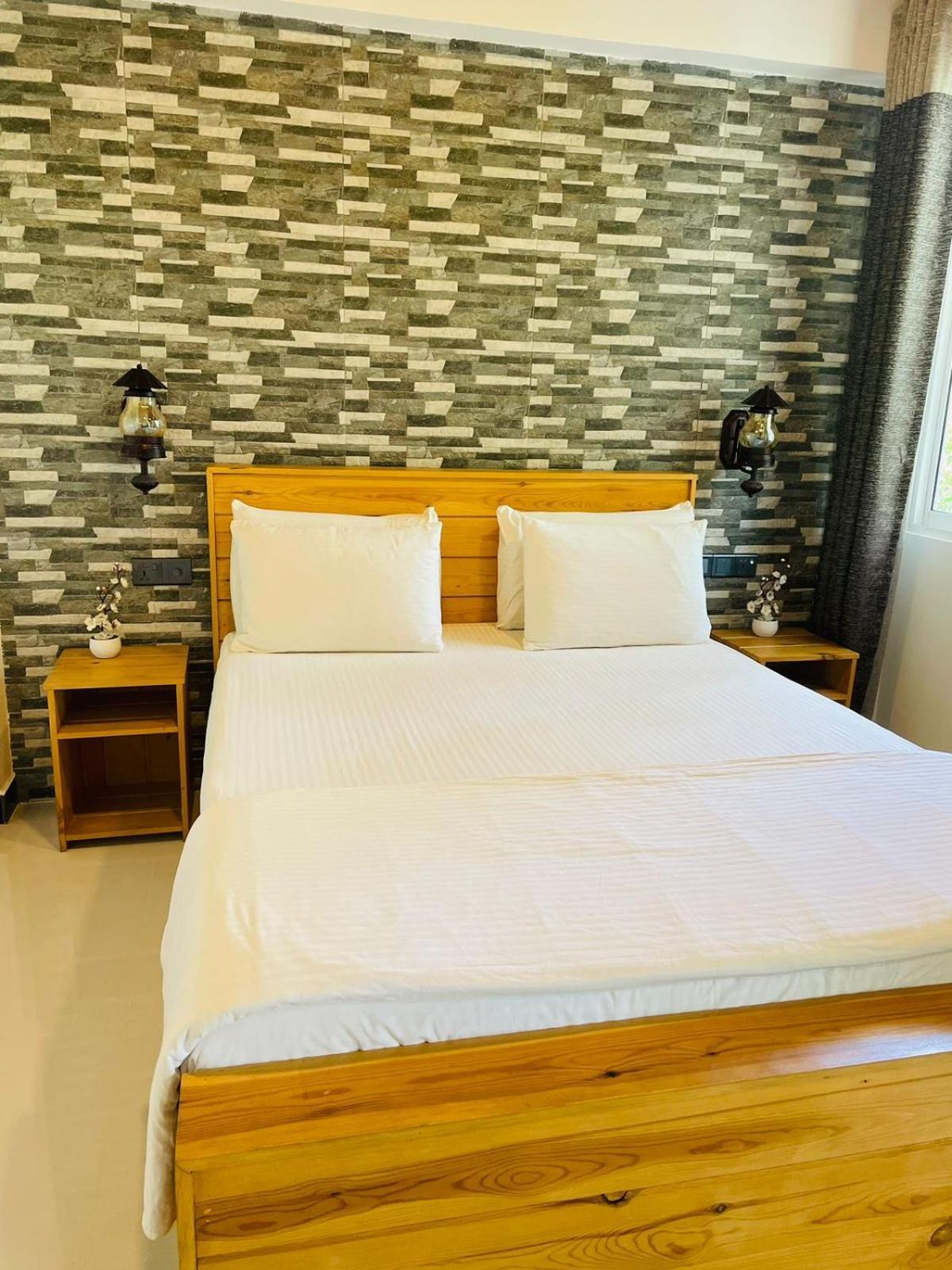 Dhanudi Homestay Ella Eksteriør bilde